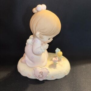 Precious Moments Growing in Grace Age 3 Figurine